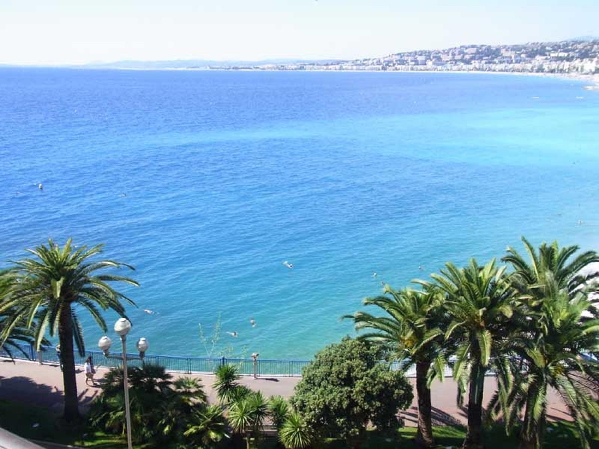 Appartement Ste Reparate F4 Moderne, Design, Place Rossetti, Heart Old Town Nice