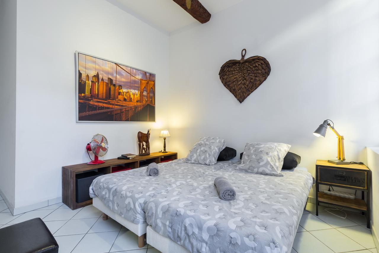 Ste Reparate F4 Moderne, Design, Place Rossetti, Heart Old Town Appartement *