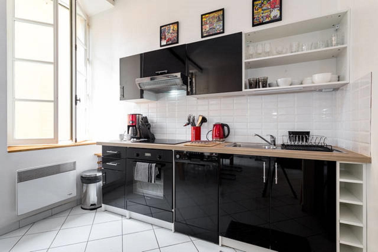 Appartement Ste Reparate F4 Moderne, Design, Place Rossetti, Heart Old Town *